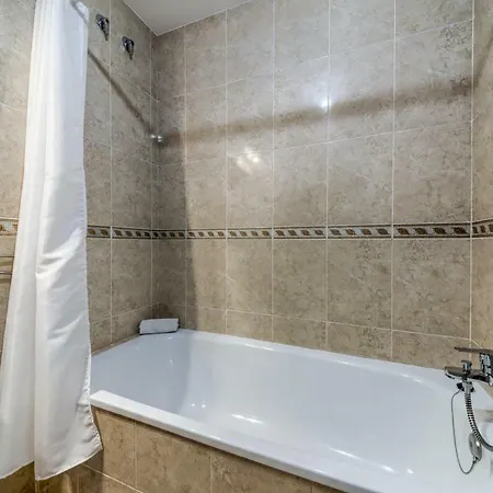 1 Bedroom Close Beach In Los Boliches * Fuengirola